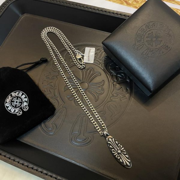 Chrome Hearts 復古側身項鍊 LV官方網,LV官網,LV官網包包,LV官網台灣,LV官網長夾,LV官網皮夾,LV包包