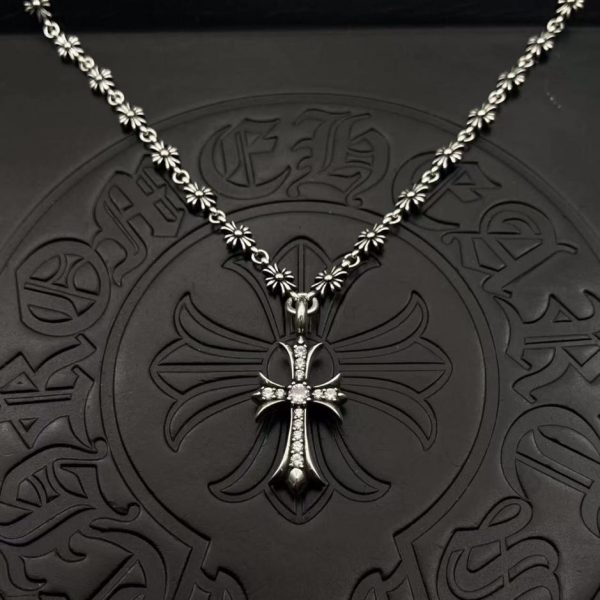 Chrome Hearts 鑲鑽十字架項鍊 LV官方網,LV官網,LV官網包包,LV官網台灣,LV官網長夾,LV官網皮夾,LV包包