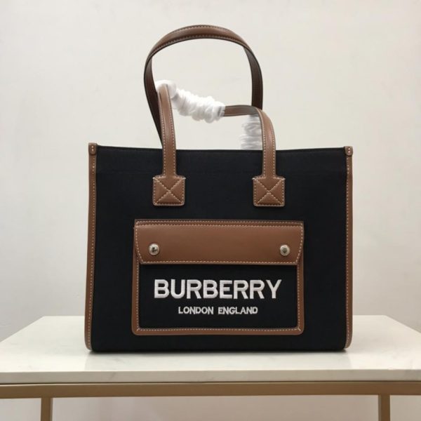 【Burberry頂級原單】小號雙色帆布托特包 LV官方網,LV官網,LV官網包包,LV官網台灣,LV官網長夾,LV官網皮夾,LV包包