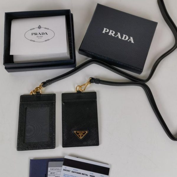 Prada→掛脖款皮革證件夾 LV官方網,LV官網,LV官網包包,LV官網台灣,LV官網長夾,LV官網皮夾,LV包包