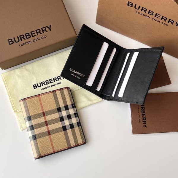 Burberry Vintage 兩折短夾 LV官方網,LV官網,LV官網包包,LV官網台灣,LV官網長夾,LV官網皮夾,LV包包