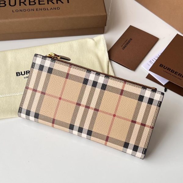 Burberry 二折卡包 LV官方網,LV官網,LV官網包包,LV官網台灣,LV官網長夾,LV官網皮夾,LV包包