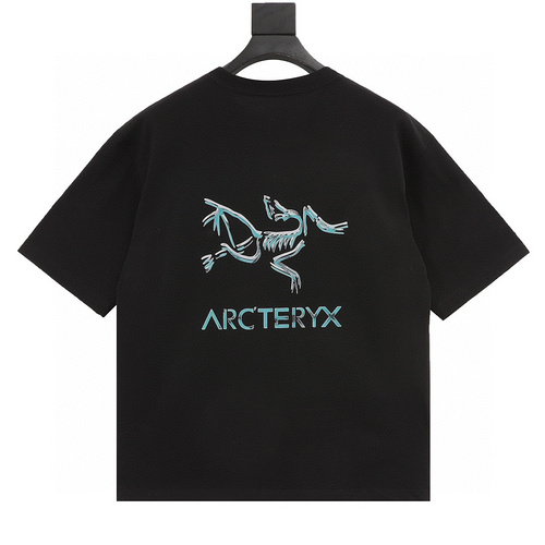 Arcteryx#ARC24SS胸前康麗數位印花logo短袖T-shirt(E23C) LV官方網,LV官網,LV官網包包,LV官網台灣,LV官網長夾,LV官網皮夾,LV包包