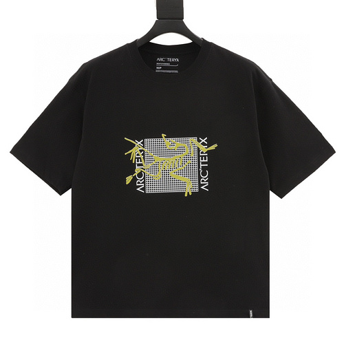 Arcteryx#ARC24SS胸前康麗數位印花logo短袖T-shirt(F69A) LV官方網,LV官網,LV官網包包,LV官網台灣,LV官網長夾,LV官網皮夾,LV包包