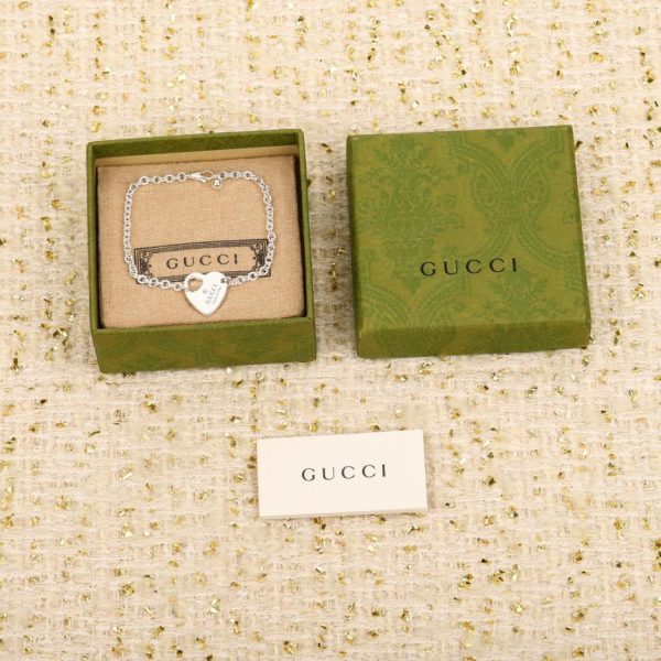 Gucci Trademark系列手鍊 LV官方網,LV官網,LV官網包包,LV官網台灣,LV官網長夾,LV官網皮夾,LV包包