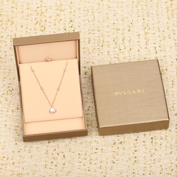 【Bvlgari】七夕小裙子項鍊 LV官方網,LV官網,LV官網包包,LV官網台灣,LV官網長夾,LV官網皮夾,LV包包