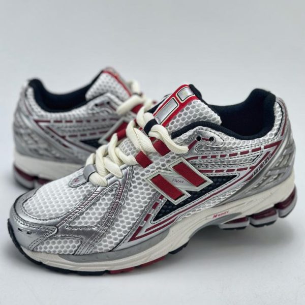 New Balance M1906系列復古單品寶藏老爹鞋款 LV官方網,LV官網,LV官網包包,LV官網台灣,LV官網長夾,LV官網皮夾,LV包包