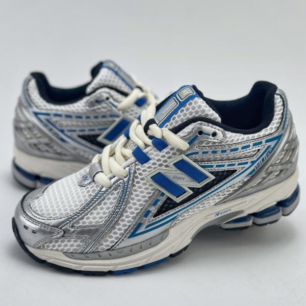 New Balance M1906系列復古單品寶藏老爹鞋款 LV官方網,LV官網,LV官網包包,LV官網台灣,LV官網長夾,LV官網皮夾,LV包包