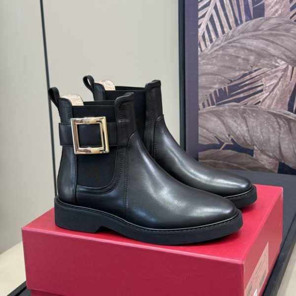 Roger Vivier fw 方扣切爾西短靴 LV官方網,LV官網,LV官網包包,LV官網台灣,LV官網長夾,LV官網皮夾,LV包包