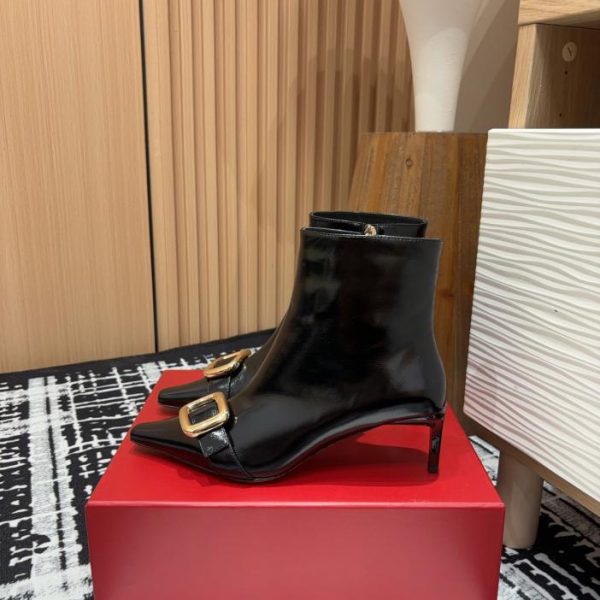 Roger Vivier 方扣短靴 LV官方網,LV官網,LV官網包包,LV官網台灣,LV官網長夾,LV官網皮夾,LV包包